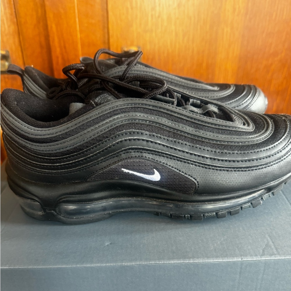 Nike Air Max 97
Black White